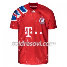 FC Bayern München Human Race 2020-2021